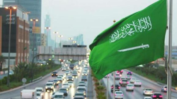 السعودية تقر استدعاء خمسة من كبار مسئولي الشرعية.. ومصدر يكشف الأسباب (أسماء وتفاصيل مفاجئة)