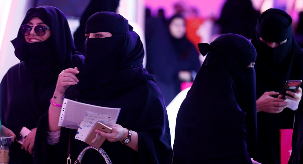 الكشف عن ”مهمة رسمية خاصة” لـ 474 امرأة سعودية في عدة دول أجنبية.. (تفاصيل مفاجئة)