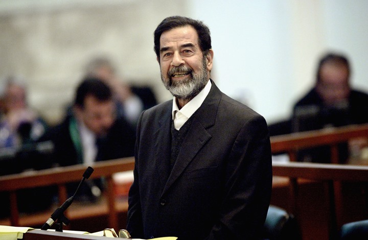 ينشر لأول مرة.. : دعاء بصوت الرئيس صدام حسين في تسجيل نادر قبل إعدامه (شاهد الفيديو)