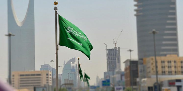 توصية لاعفاء المنشاءات السعودية من دفع رسوم المقيمين في المهن التي لا يمكن سعودتها ( تفاصيل )