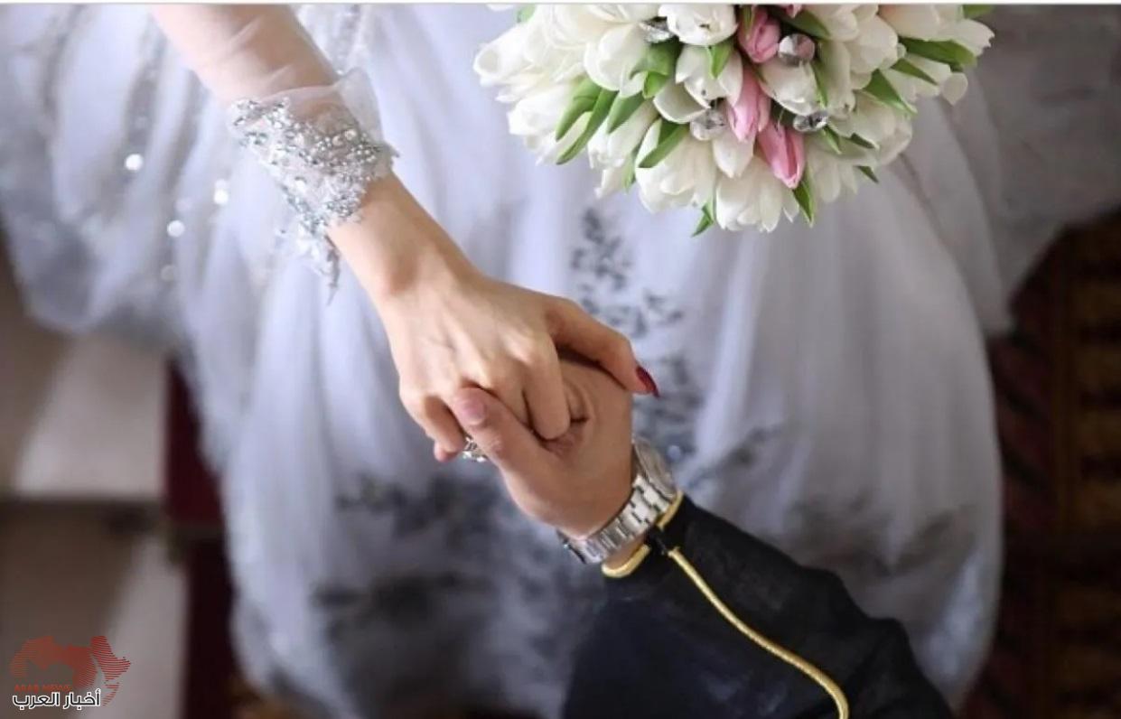 صدمة غير متوقعه..مقيم عربي يهرب من عروسته عندما ذهب ليستقبلها في المطار.. والسبب مفاجأة
