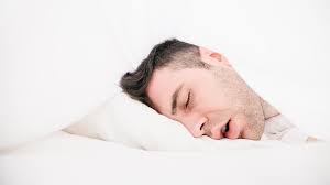 لماذا لايجب النوم بعد صلاة الفجر؟.. تعرف على السبب المفاجئ