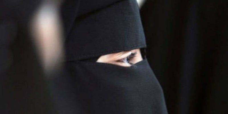  شاهد: امرأة سعودية تشارك شروط تعجيزية وضعها زوجها للرجوع له