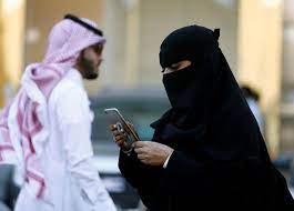 مراهقة سعودية فاتنة الجمال طلبت الطلاق بليلة الزفاف لسبب غريب وغامض لم يتخيله احد!!
