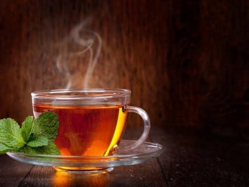 الكشف عن نوع من الشاي يخفض الوزن ومستويات السكر في الدم ويحسن صحة القلب